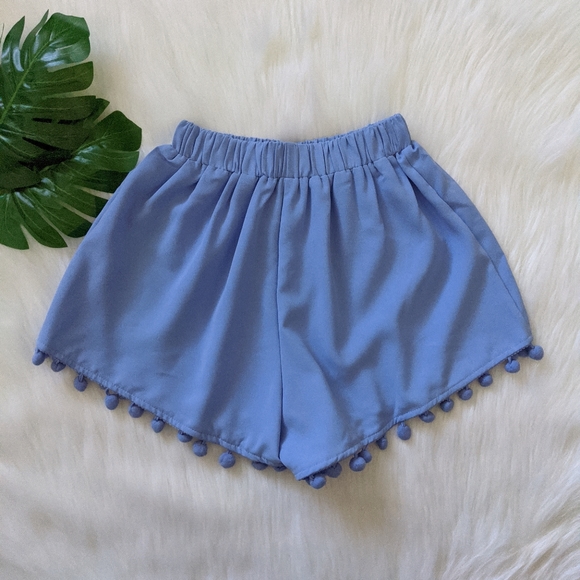 Blue pom pom trim shorts - Picture 3 of 5
